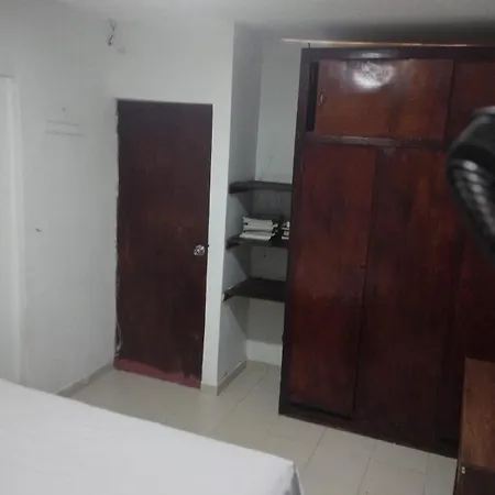 Guest house Universitaria - Corales Ctg *
