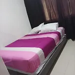 Pension Universitaria - Los Corales Ctg